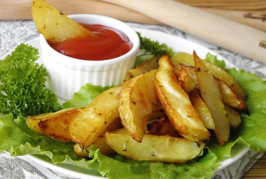 Картошка по-деревенски в духовке