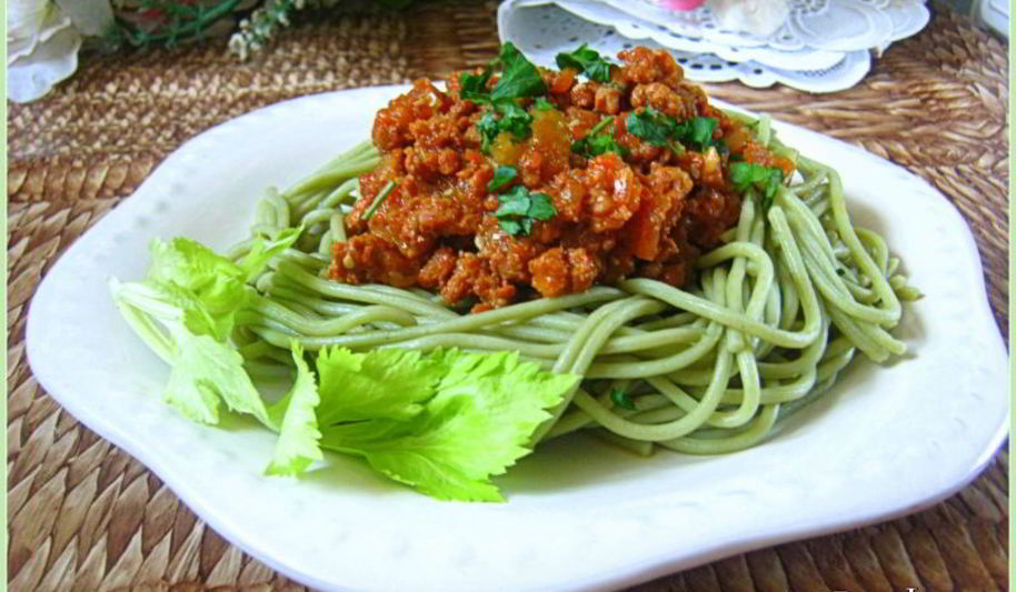 Рецепт лапша зеленый чай с мясным соусом