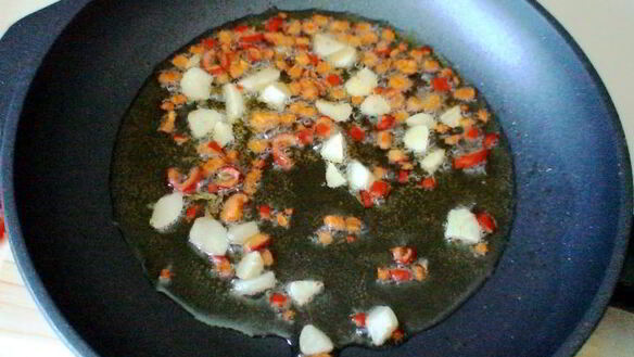 ШАГ 3. молодой картофель по-кончаловски