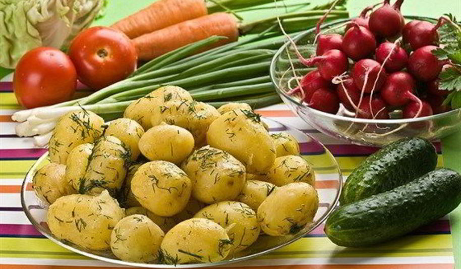 Рецепт молодой картофель в травах