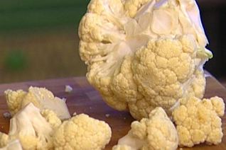 Пюре из цветной капусты и корня сельдерея