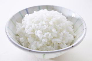 Рассыпчатый рис в микроволновке