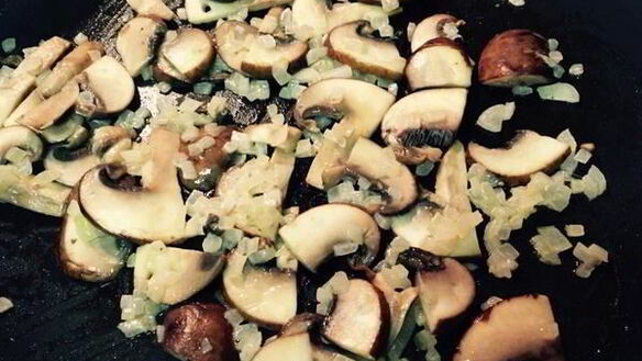 ШАГ 5. рис с грибами и овощами