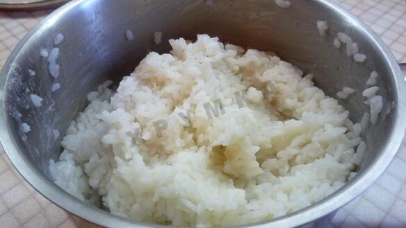 ШАГ 2. рис с куриной грудкой и овощами в духовке