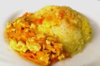 Рис с куриной подливкой