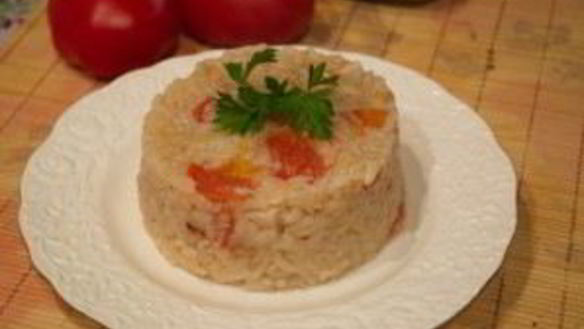 ШАГ 8. рис с курицей и помидорами