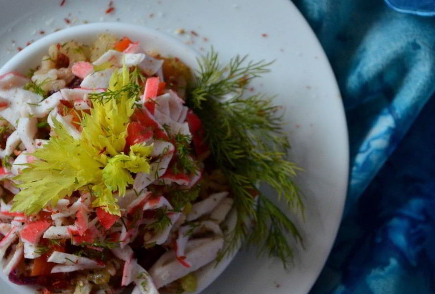 Рис с овощами и крабовым мясом