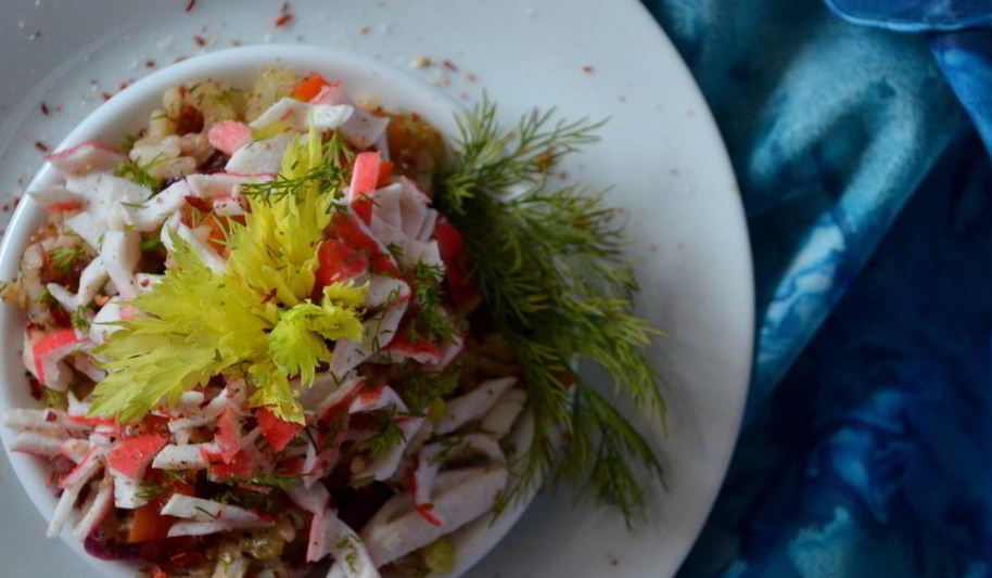 Рецепт риса с овощами и крабовыма мясома