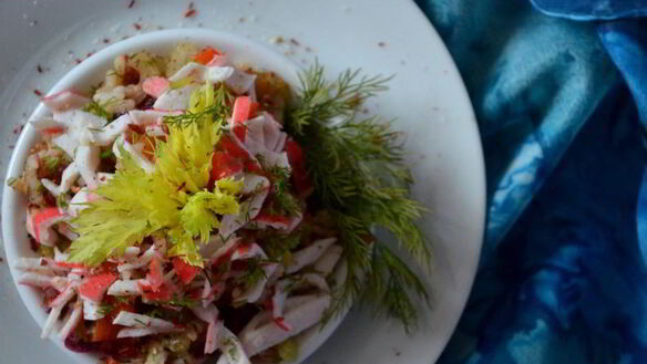 ШАГ 5. рис с овощами и крабовым мясом