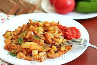 Жареная картошка со шкварками