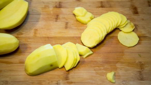 ШАГ 2. жареная картошка