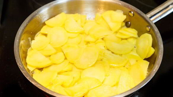 ШАГ 8. жареная картошка