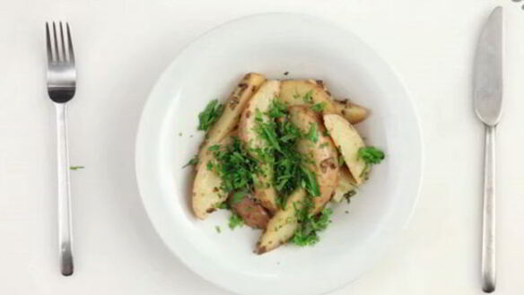 ШАГ 3. жареный картофель с оливками и лимоном по-мароккански