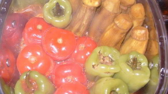 ШАГ 9. долма из баклажан, помидоров и перца