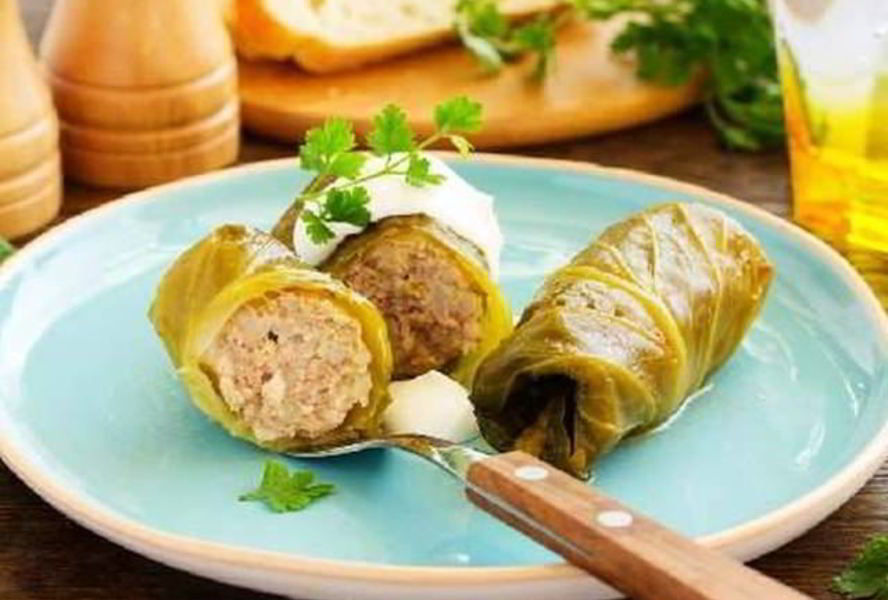 Румяные голубцы с мясным фаршем