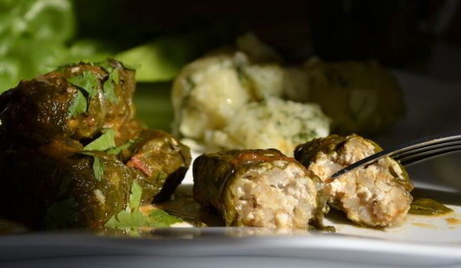 Рецепт зеленые голубцы с листьями мангольда, шпината и вкусом лета