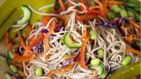 ШАГ 3. гречневая лапша с овощами