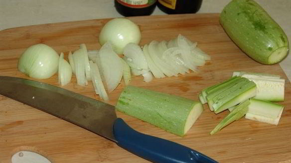 ШАГ 2. гречневая лапша соба с кабачками