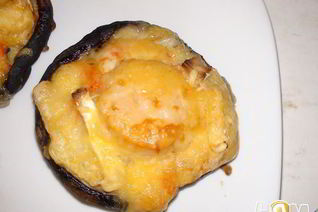 Фаршированные грибы Портобелло