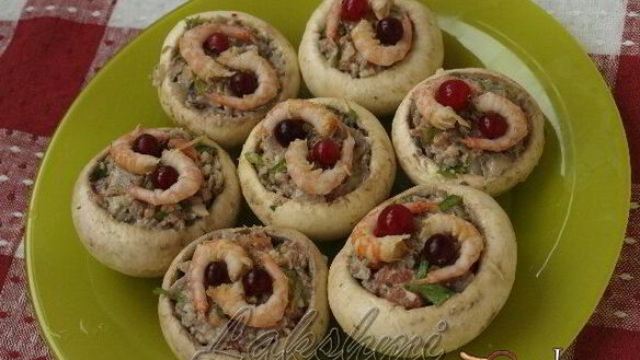 ШАГ 5. фаршированные шампиньоны с пикантной начинкой