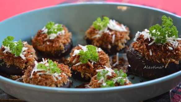 ШАГ 4. фаршированные шампиньоны