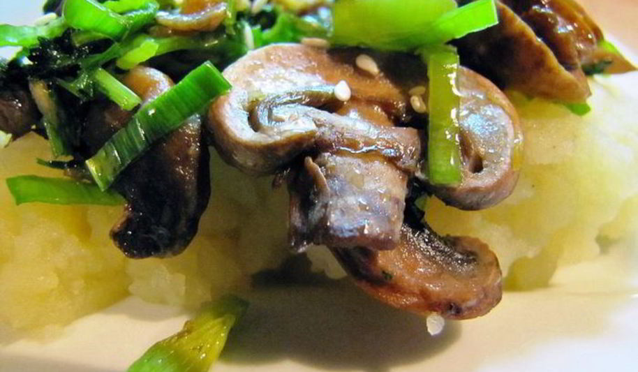 Рецепт грибочки жареные с имбирем и кунжутом