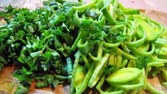 ШАГ 2. грибочки жареные с имбирем и кунжутом