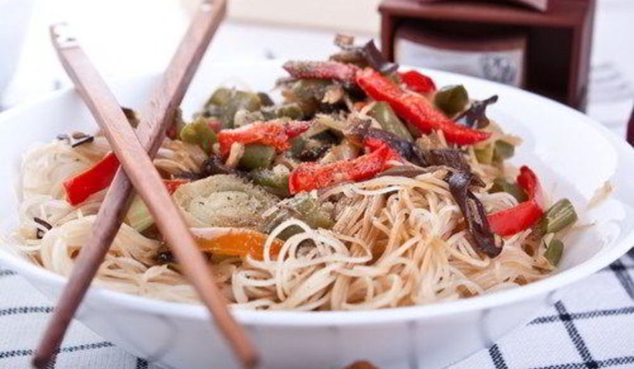 Рецепт грибы с чили, имбирем и лапшой соба