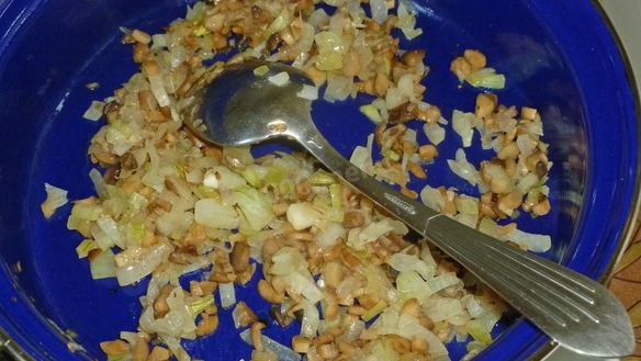 ШАГ 10. грибы с сыром и помидорами в духовке