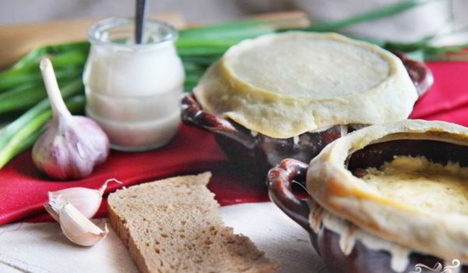 Рецепт грибы в горшочке со сметаной