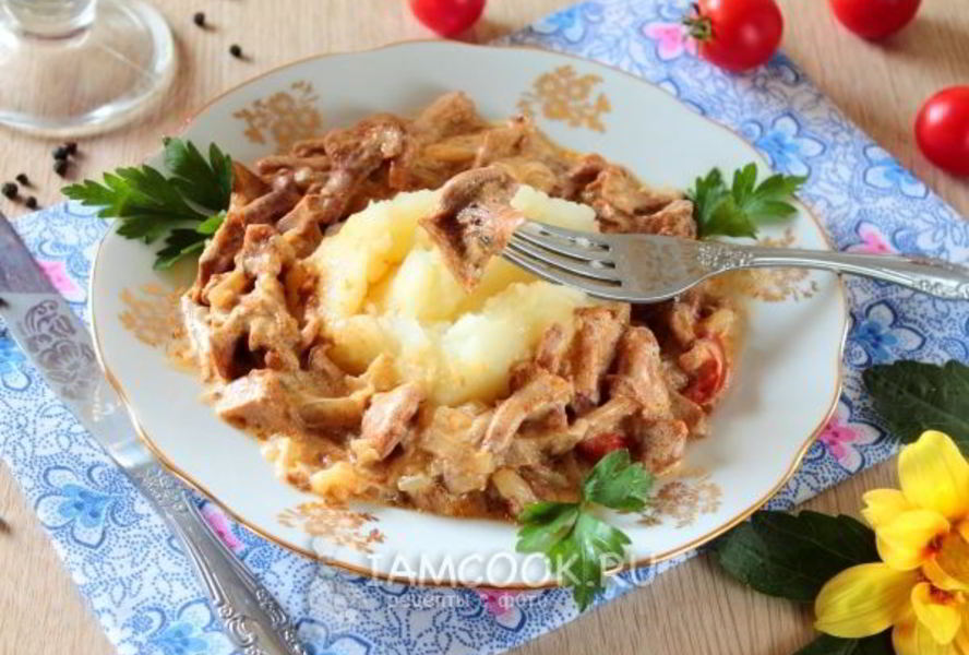 Лисички жареные в сметане