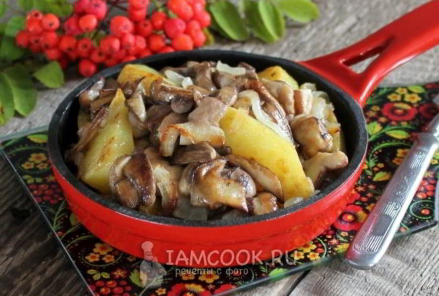 Маслята жареные с картошкой