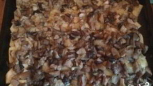 ШАГ 6. опята с картошкой в духовке