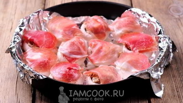 ШАГ 8. шампиньоны, фаршированные ветчиной и сыром, в духовке