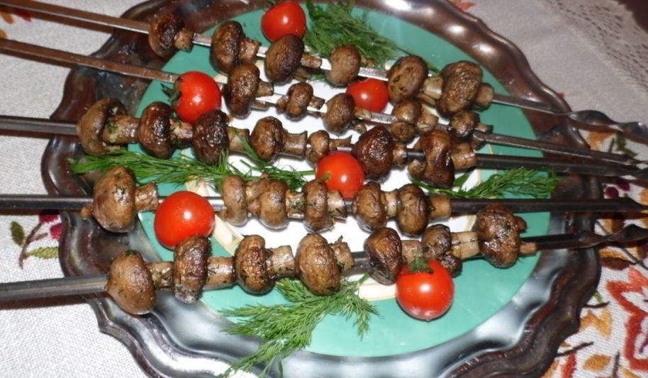 Рецепт шампиньоны на шампурах