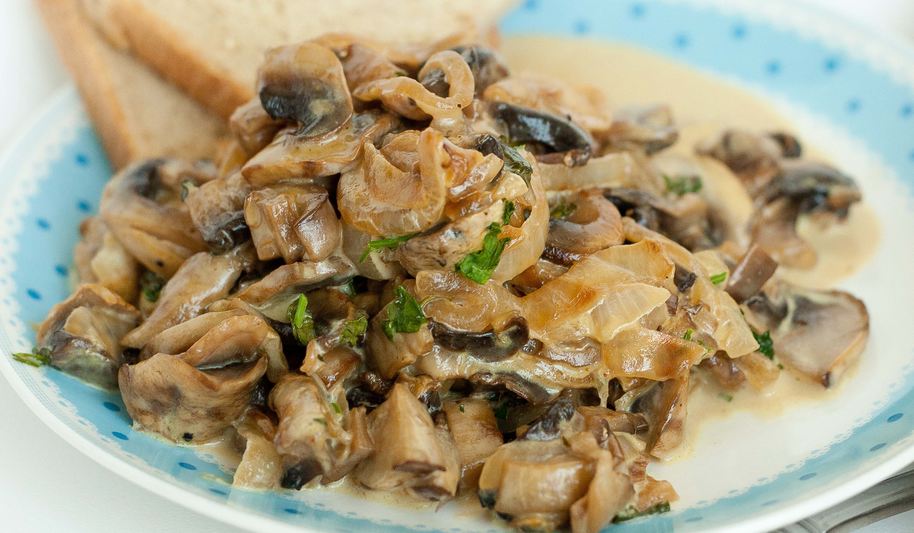 Рецепт шампиньоны в сливочном соусе