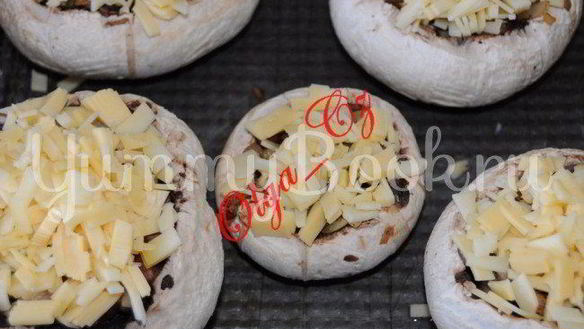 ШАГ 2. шампиньоны, запеченные с беконом и сыром