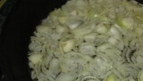 ШАГ 2. тушеные рыжики