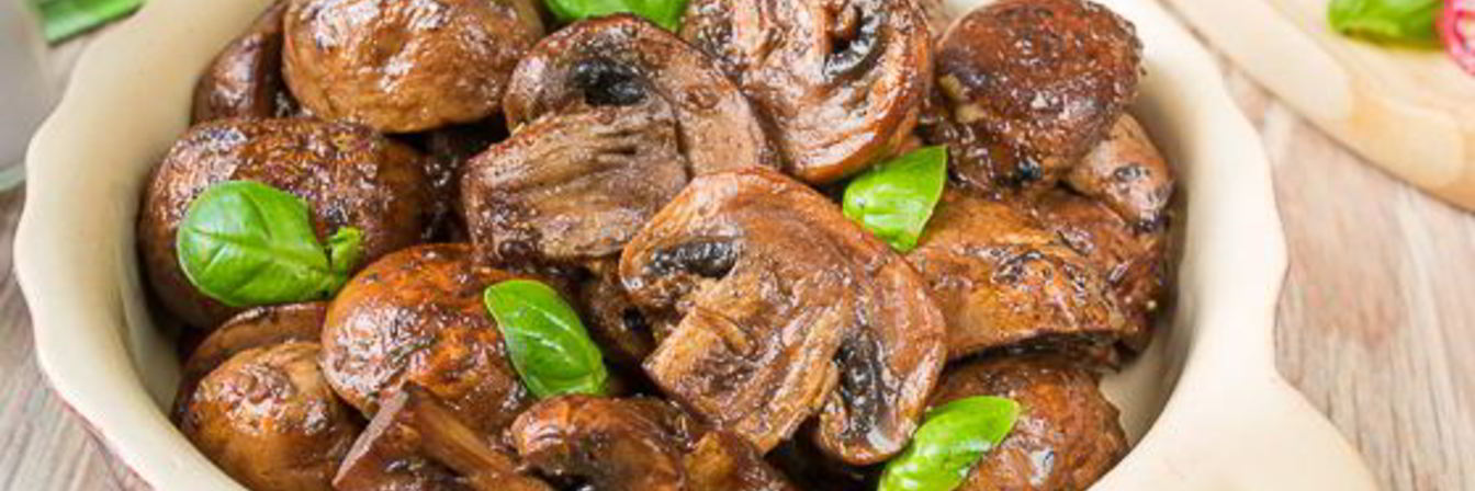 Запеченные шампиньоны с травами