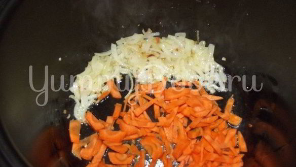 ШАГ 2. жаренные шампиньоны в мультиварке