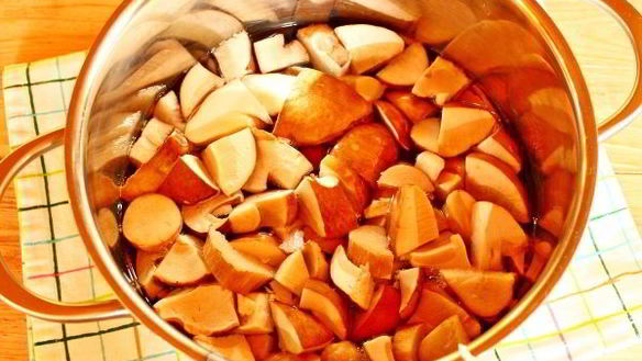 ШАГ 5. жареные белые грибы с луком