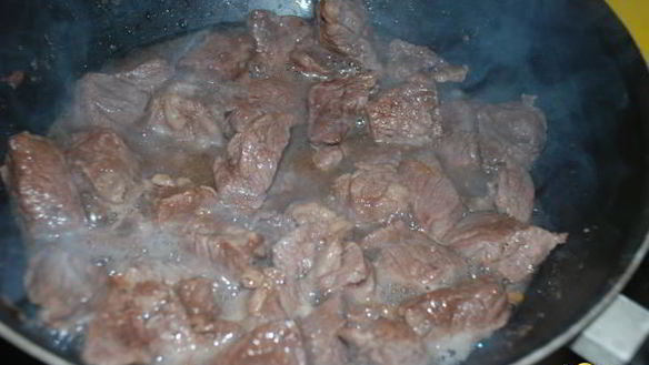 ШАГ 3. гуляш из говядины