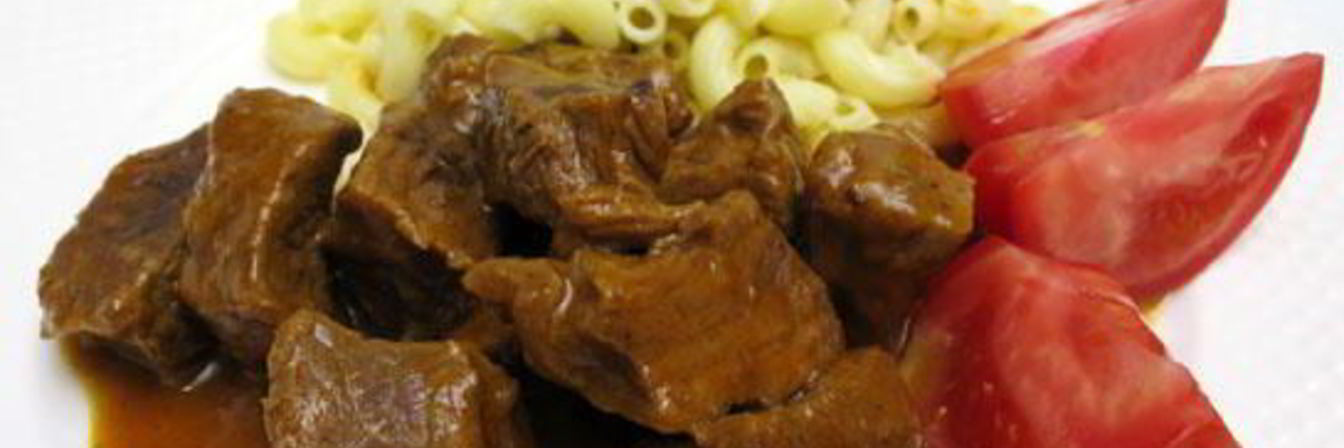 Гуляш в мультиварке