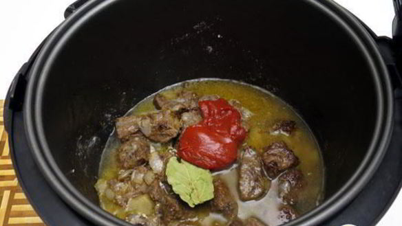 ШАГ 5. гуляш в мультиварке