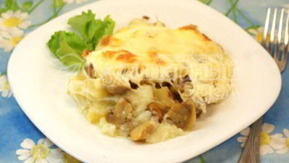 ШАГ 9. картофельное пюре под шампиньонами