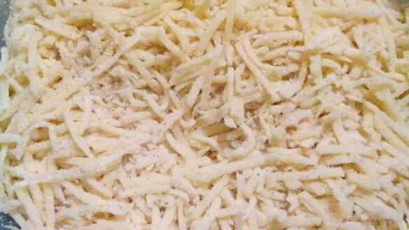 ШАГ 2. картофельное пюре с чесноком и сыром в духовке