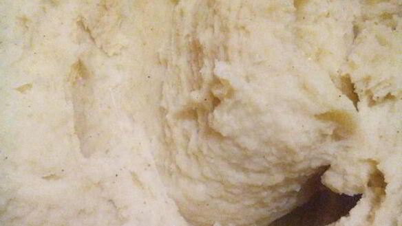 ШАГ 4. картофельное пюре с чесноком и сыром в духовке