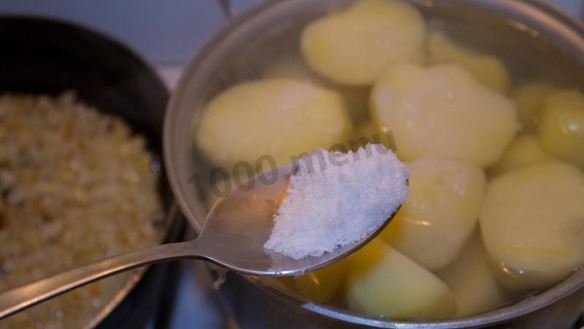 ШАГ 4. картофельное пюре с луком