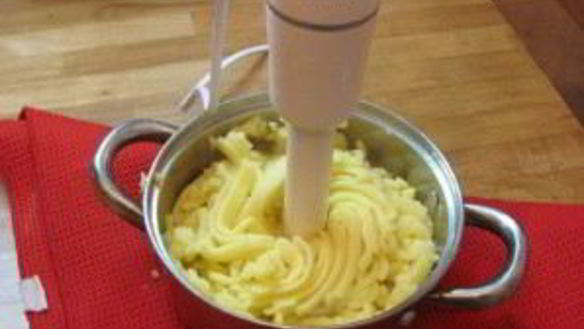 ШАГ 4. картофельное пюре в блендере