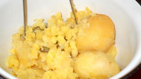 ШАГ 7. картофельные ньокки с грибной подливкой